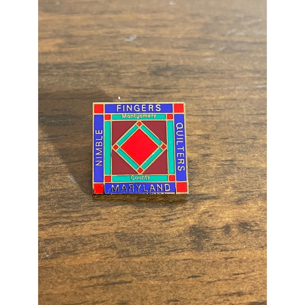 Nimble Fingers Quilters Montgomery County Maryland Enamel Pin Gold Tone Brooch